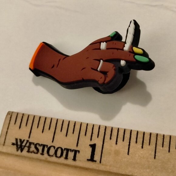 Cannabis Shoe Charm Hand Holding Joint Rasta Fingernails Smoking Design - Picture 3 of 4